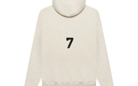 Lightweight Essentials Hoodie – Perfect for Any Season