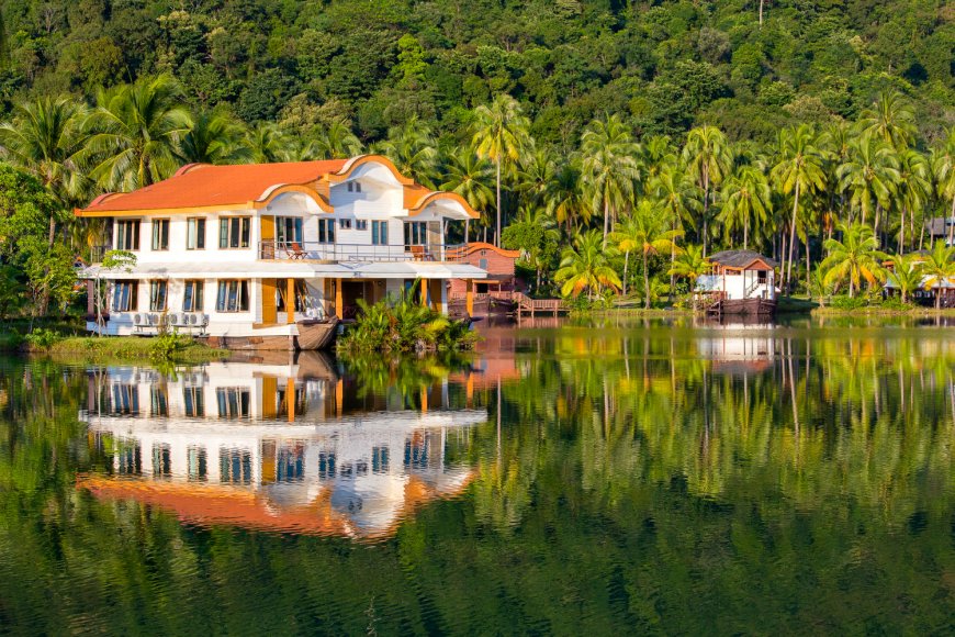 Best Kerala Resorts for a Luxurious Summer Vacation by the Sea