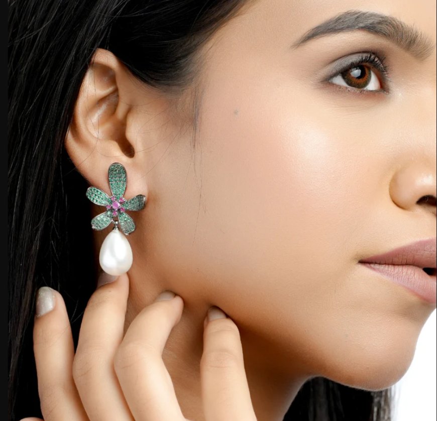 How to Mix and Match Stylish Earrings for a Trendy Ear Stack
