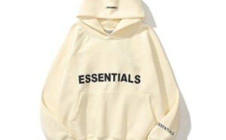Essentials Hoodie: The Perfect Blend of Comfort and Style