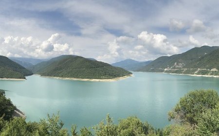 Georgia Unveiled: Where Mountains Meet Monasteries