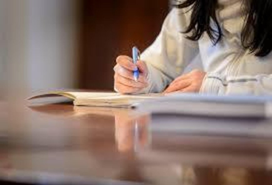 Strengthening the Foundation of Nursing: How BSN Writing Services Shape Future Healthcare Leaders